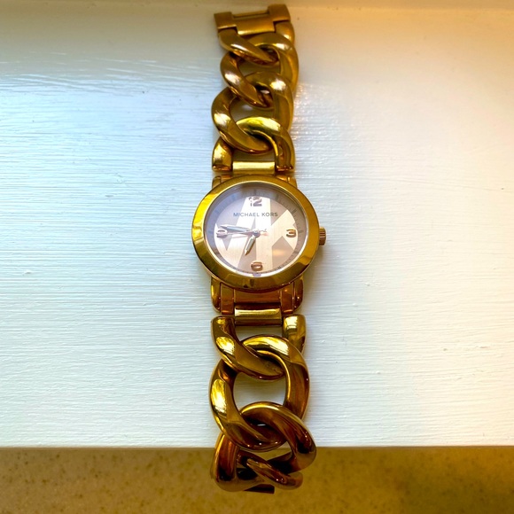 Michael Kors gold link wrist watch